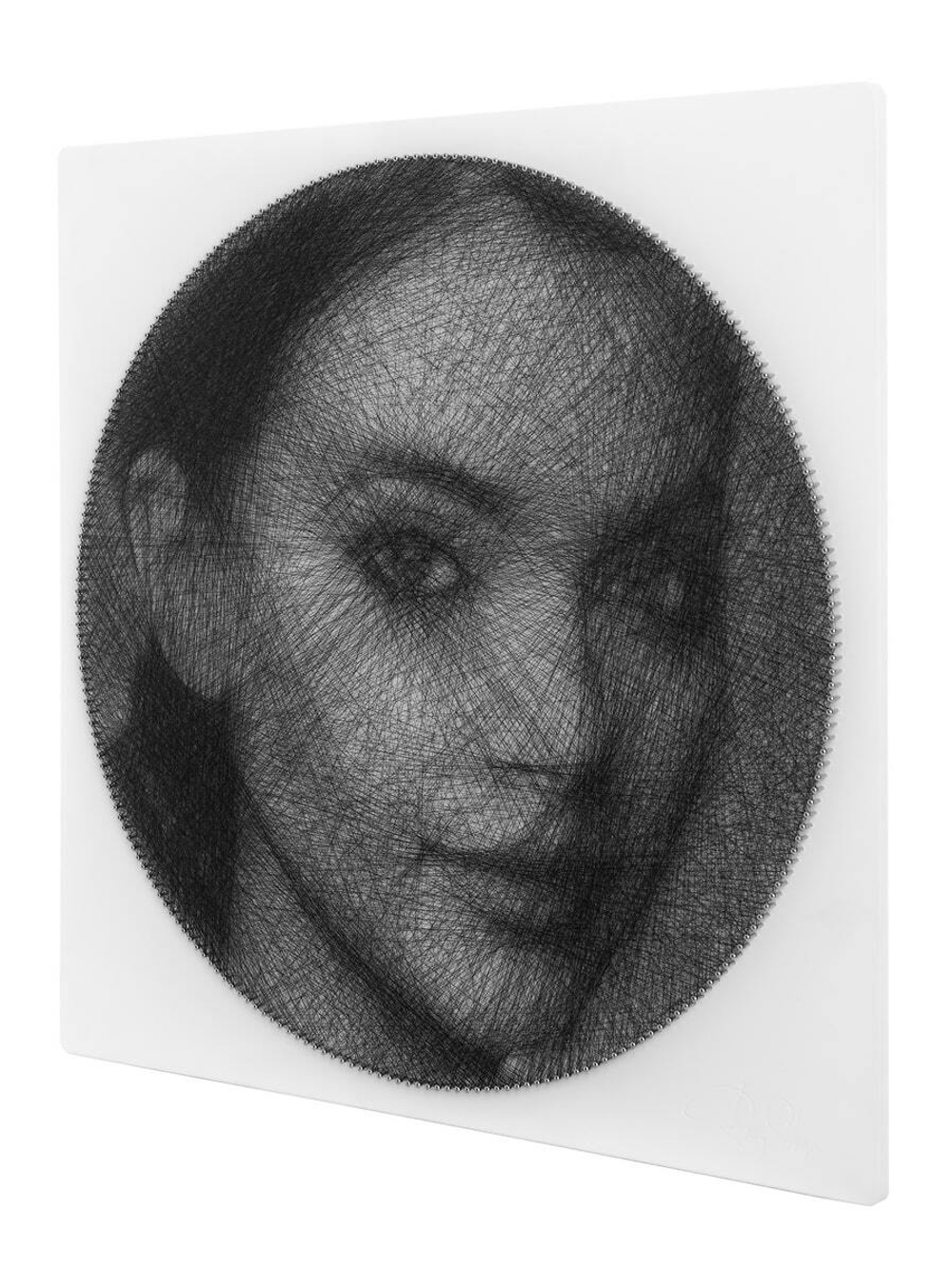 Фотокартина нитями RingString своими руками, основа картины квадрат, создается нитями по вашей фотографии