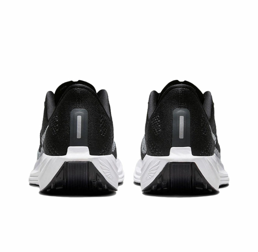 Кроссовки Nike ZoomX Pegasus Plus 'Black Pure Platinum' FQ7262-002