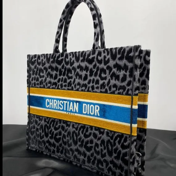 Сумка Dior Book Tote, модель маленького формата темно-серый