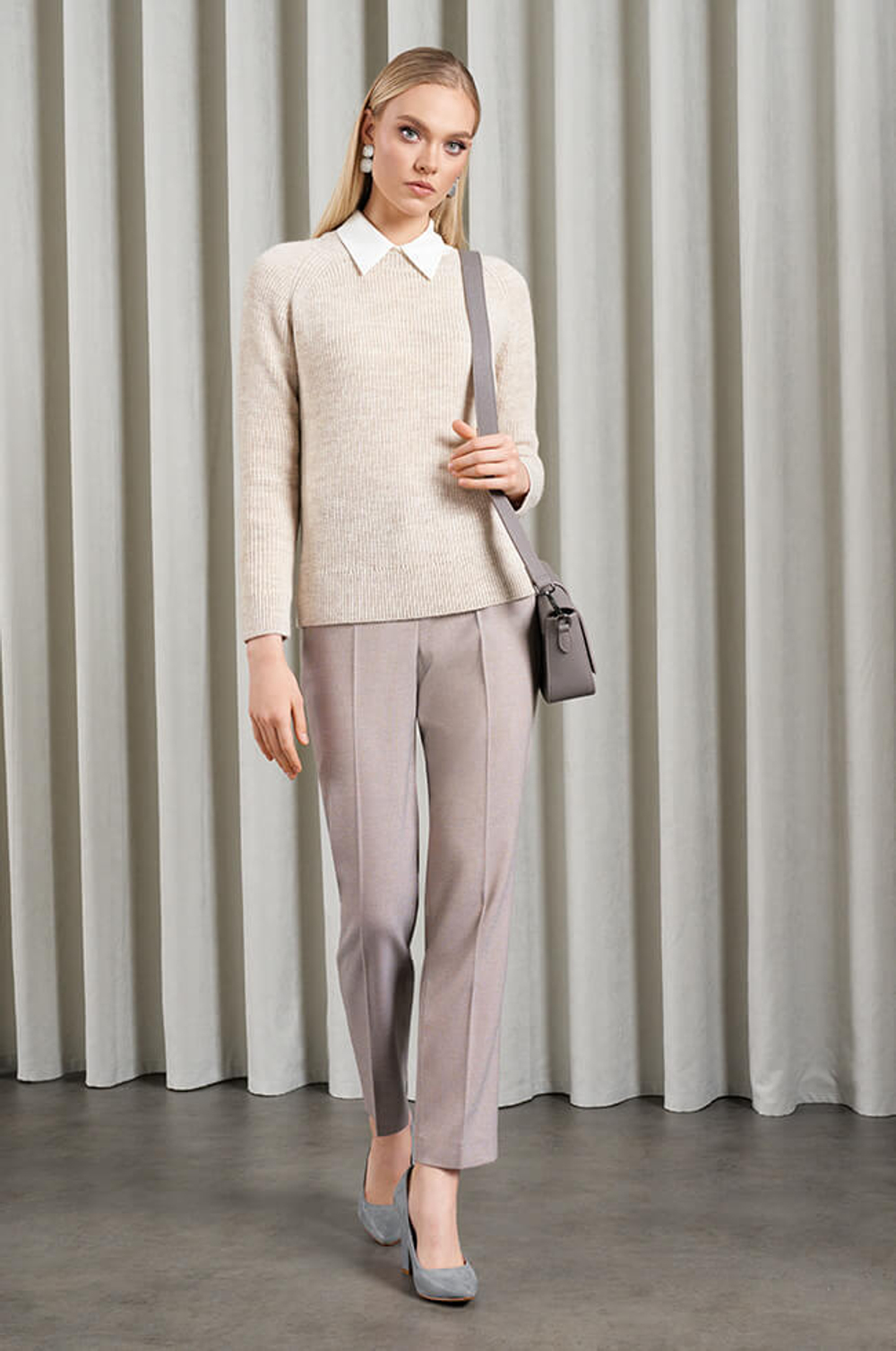 22897 Джемпер женский (кремовый меланж)