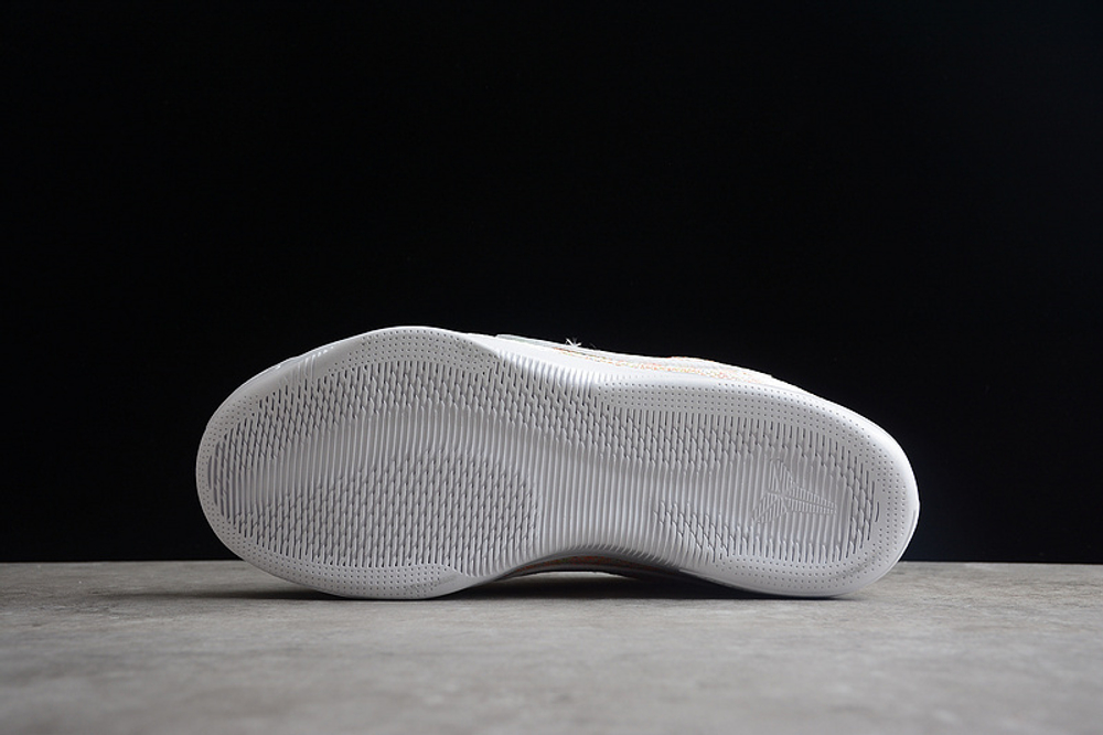 Kobe xi elite low 4kb deals