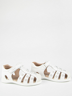 Сандалии летние