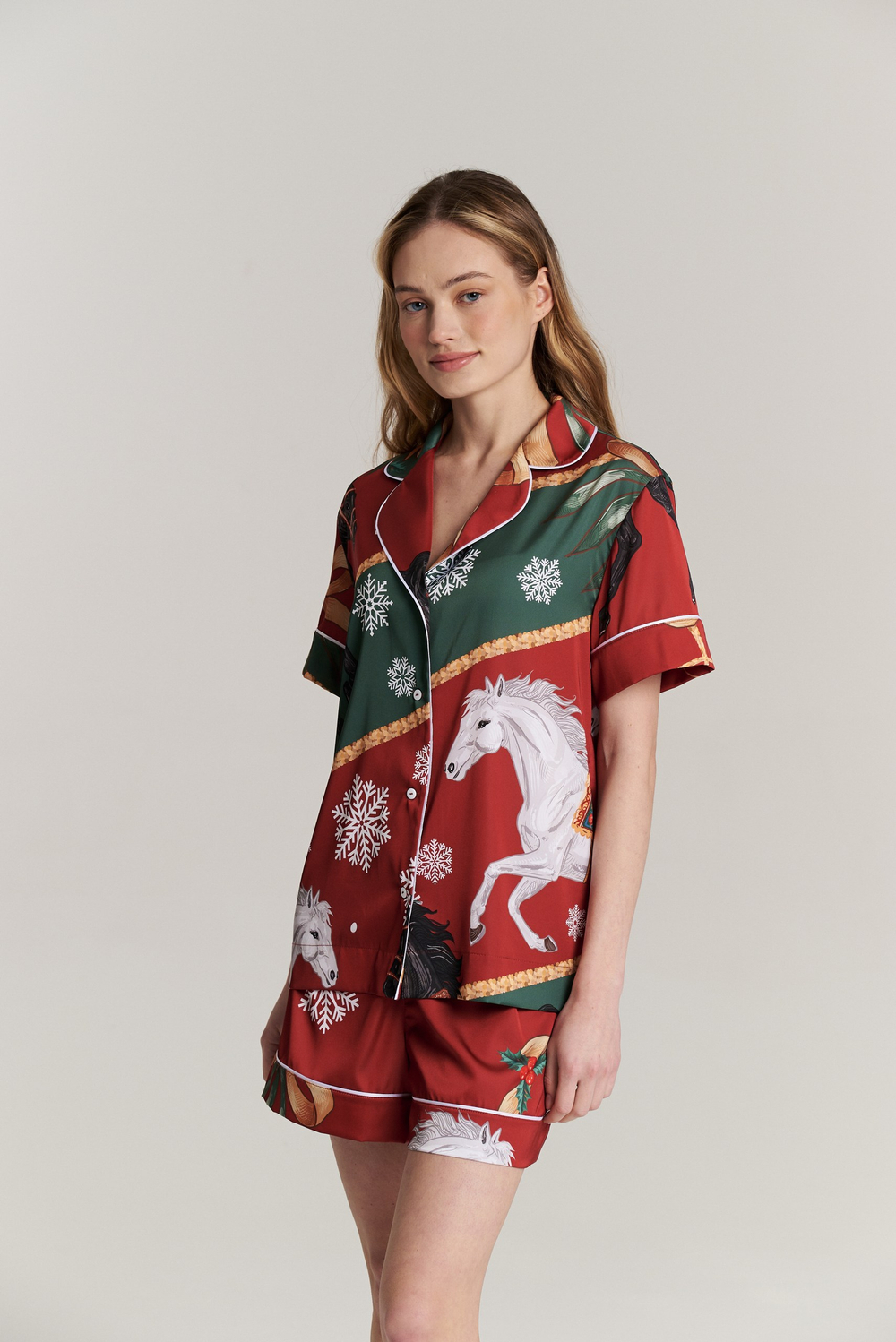 Костюм тройка с лошадьми - S размер