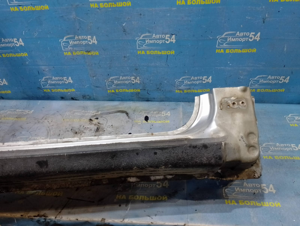 Порог правый (железо) TOYOTA CARINA 1997