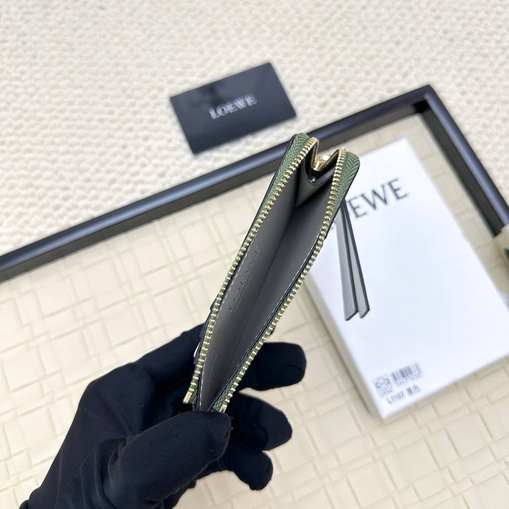 Картхолдер Loewe