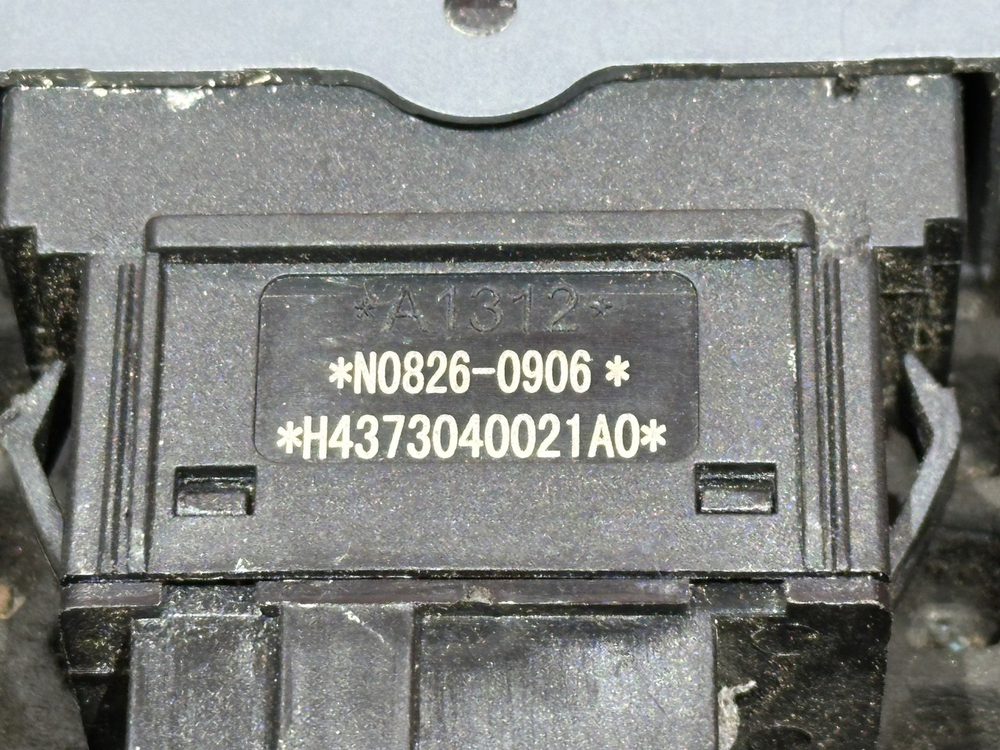 Кнопка освещения за кабиной 2023г