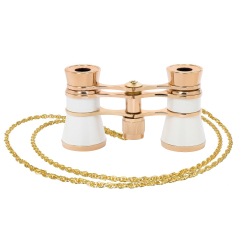 Театральный бинокль Levenhuk Broadway 325B, белый - Увеличение 3x — идеальное для просмотра театральных постановок.