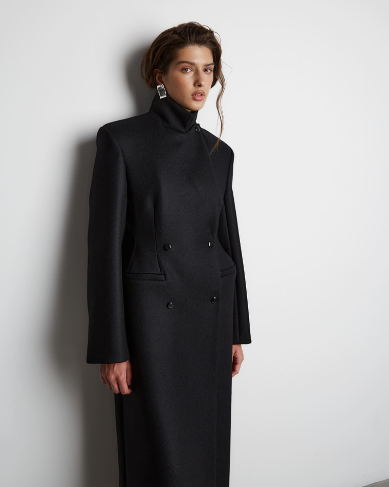 Пальто с формообразующими бедрами из шерсти Гуччи черный