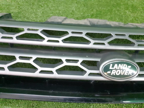 Решетка радиатора Land-Rover Discovery Sport (2014-2019)