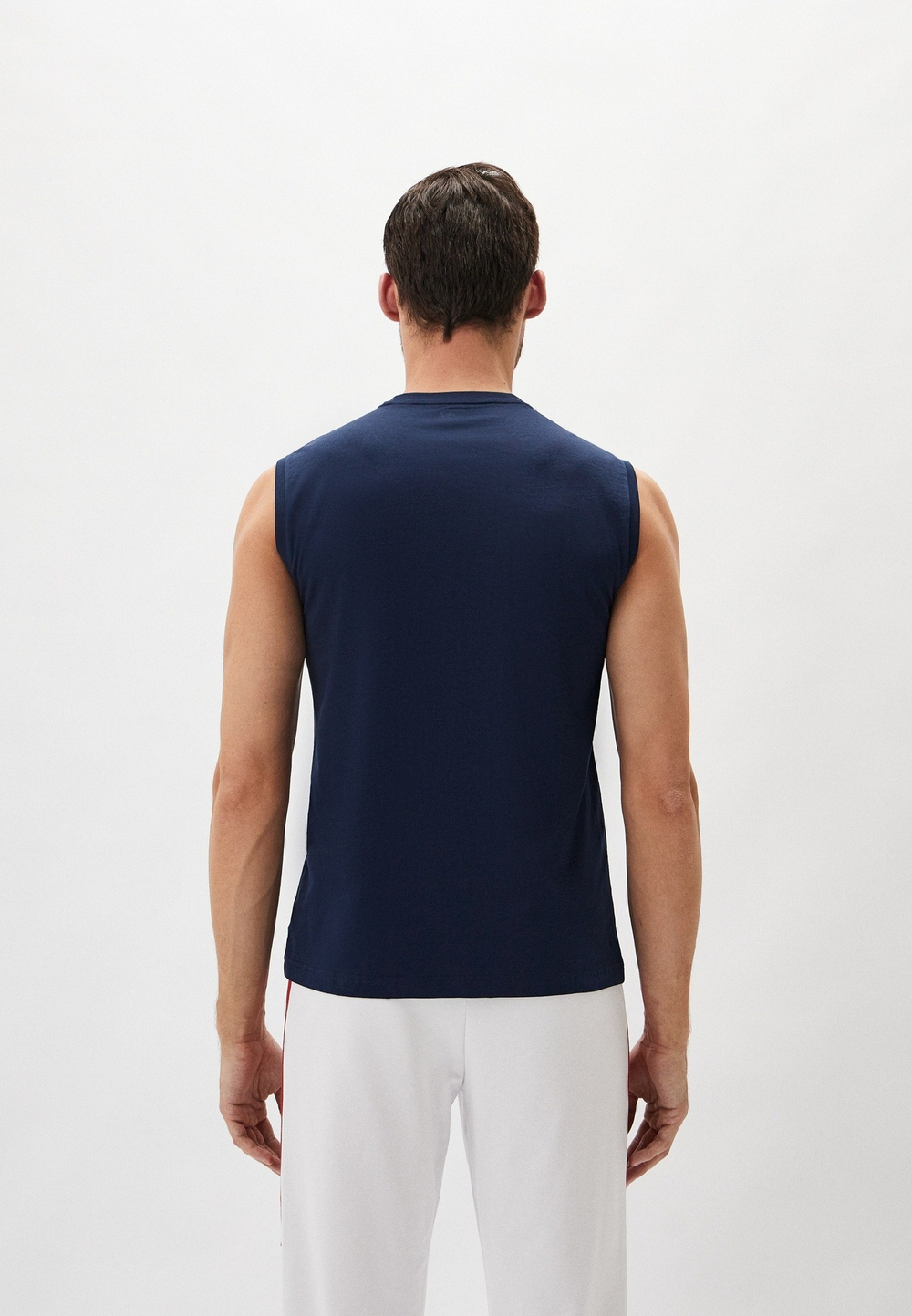 Футболка мужская EA7