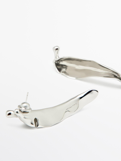 Massimo Dutti Серьги в виде листьев неправильной формы, серебряный