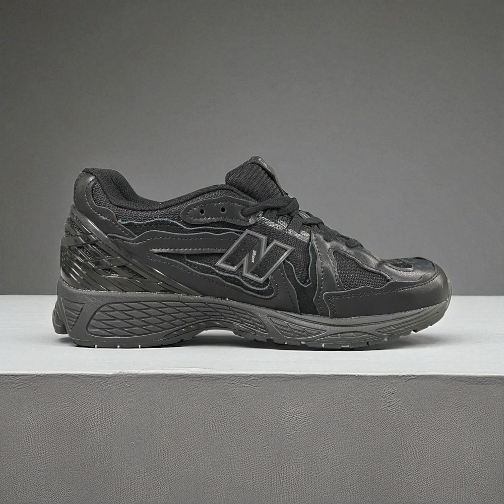 New Balance 1906D • Leather Black