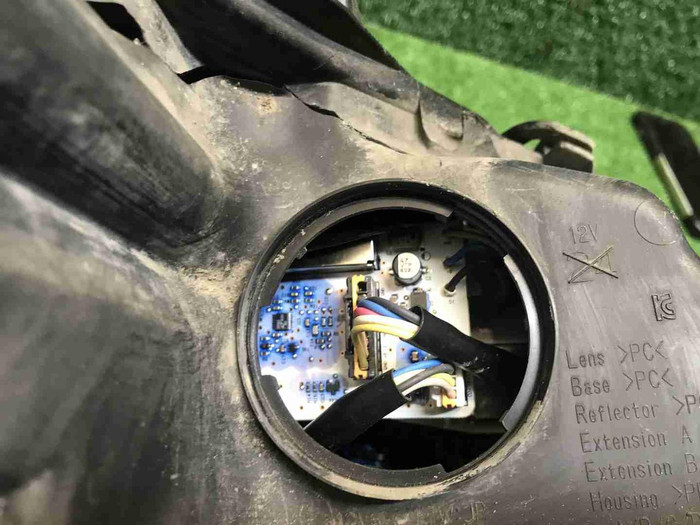 Битая Фара левая Toyota Camry XV70 (2017-2021) LED