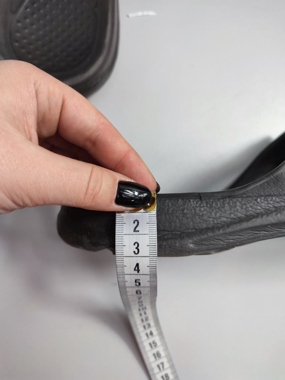 Сандалии практичные 42/43 размер