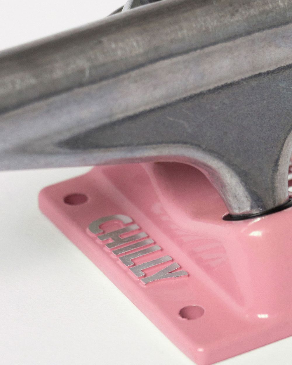 Подвески для скейтборда Chilly Pink/Raw 5.25''