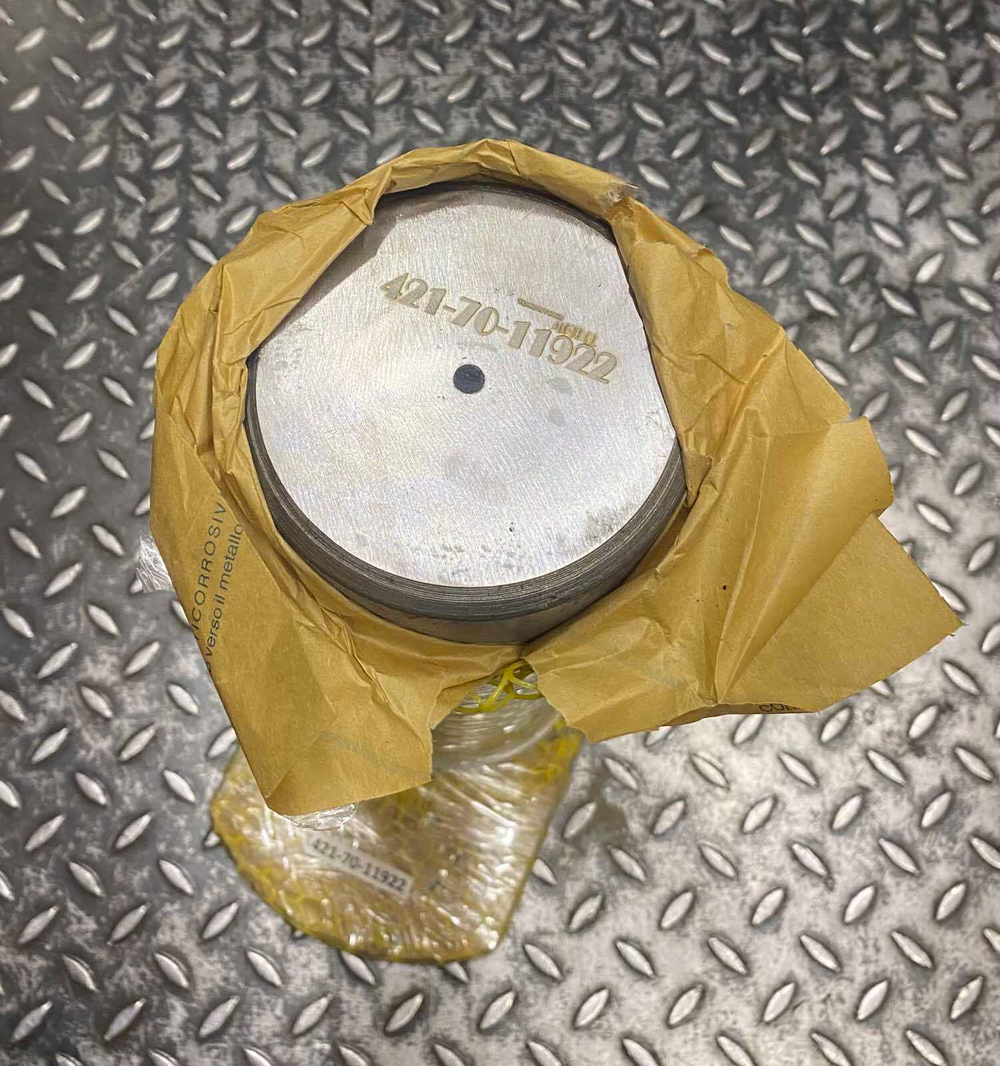 Палец 421-70-11922(421-70-41920)