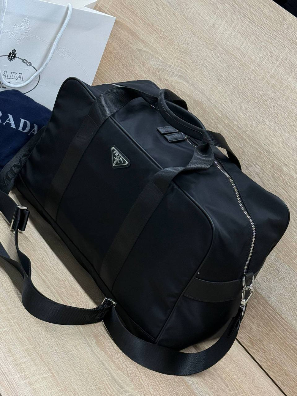Дорожная сумка Prada