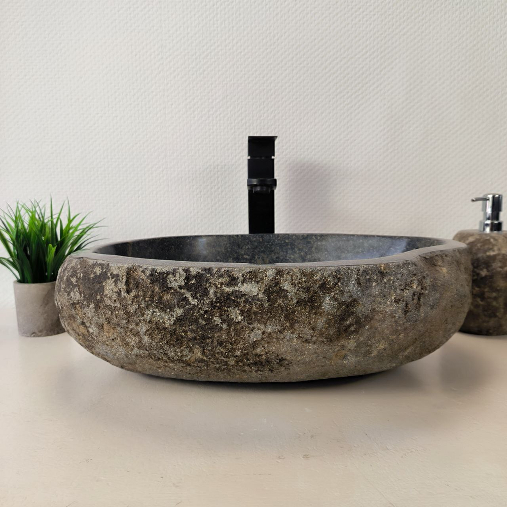 Раковина из речного камня RS-66010 48х37х15 из натурального камня