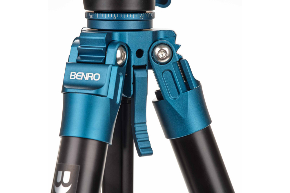 Штатив Benro TSSL08AN00P Super Slim алюминиевый (с головой)