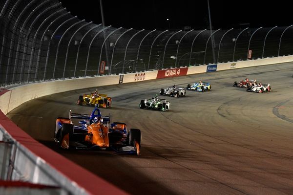 Honda заняла два места на пьедестале Iowa 300