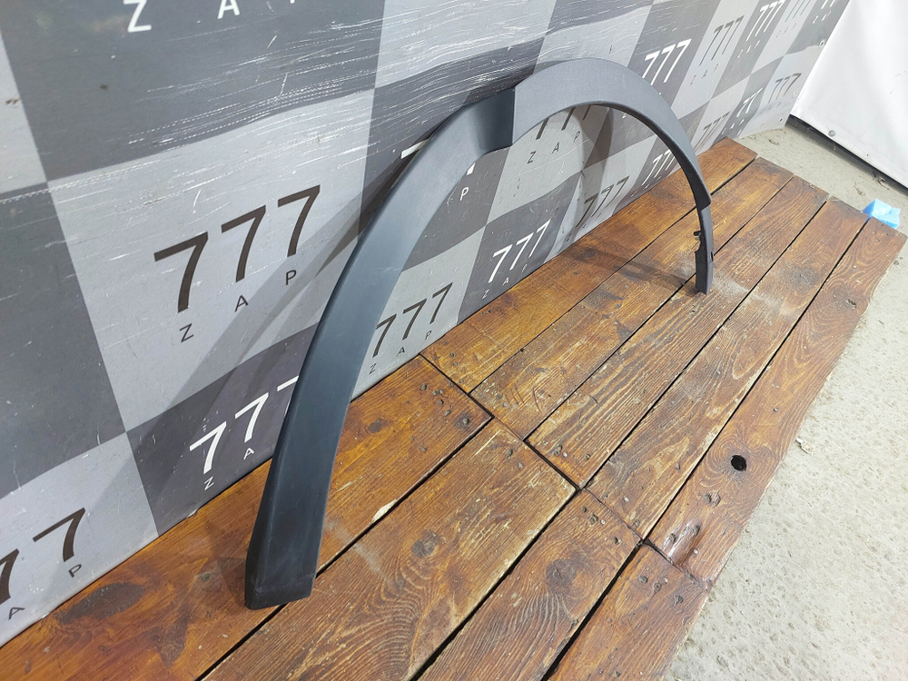 Накладка крыла заднего левого Jaguar E-Pace 17-нв Б/У Оригинал J9C3290E23B