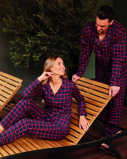 Пижама мужская на пуговицах с длинным рукавом и брюками Cornette 905/221