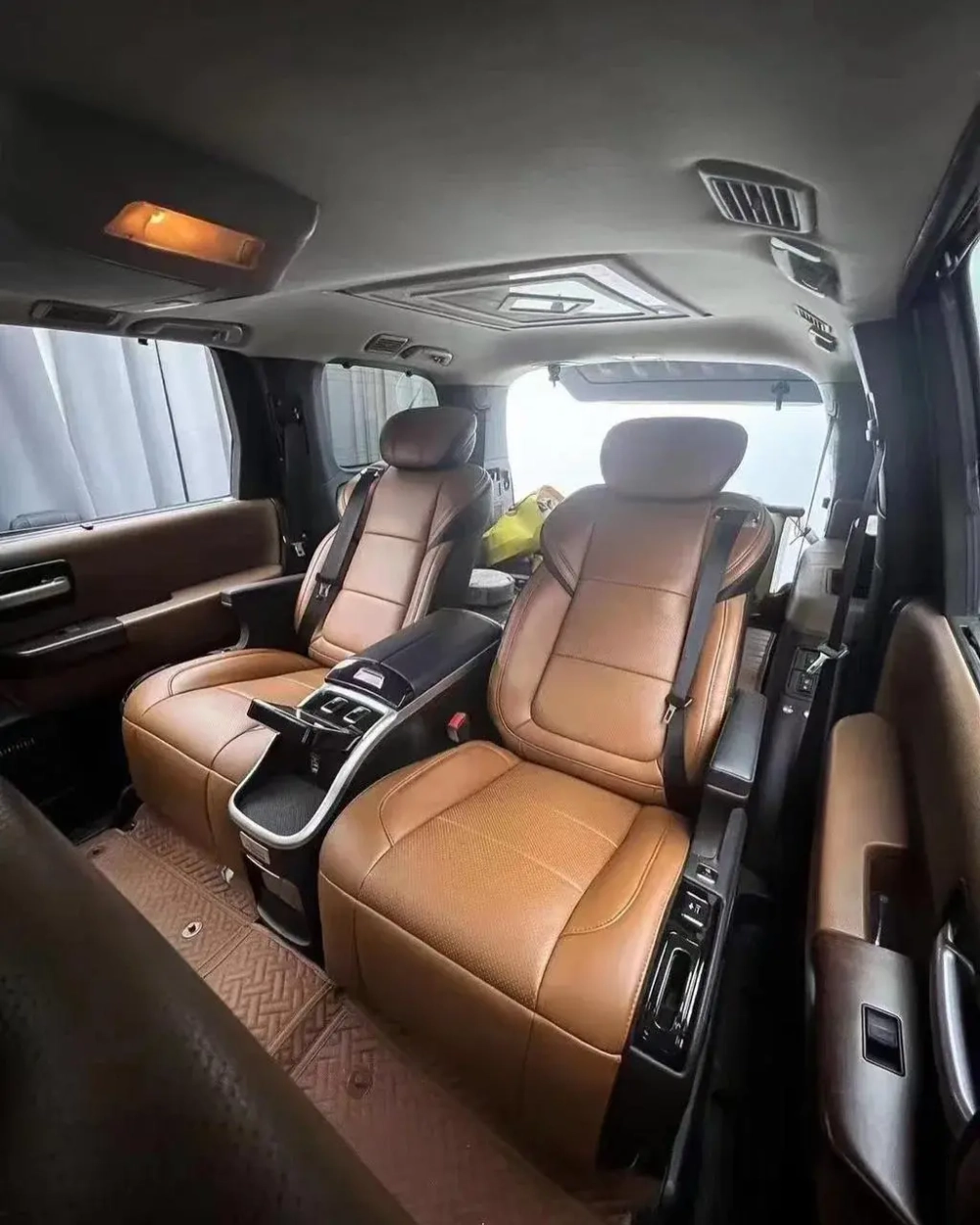 Сиденья капитанские кресла для Toyota Sequoia 2008-2017 Тойота Секвойя Капитанские сидение VIP декор