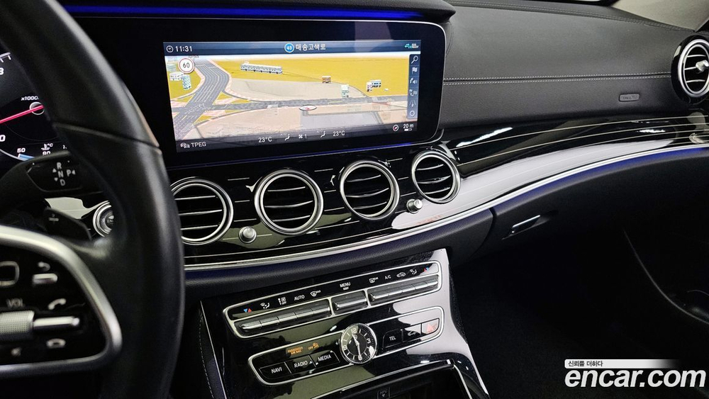 Mercedes-Benz E-Class W213 E450 4MATIC Exclusive (03.2020)