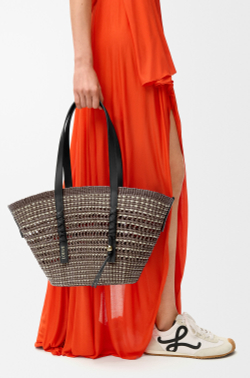Loewe Среднего плетеная сумка-корзина Braid из пальмы и телячьей кожи, хаки