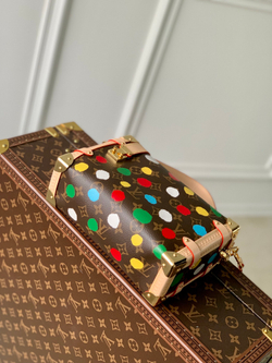 Louis Vuitton Side Trunk MM