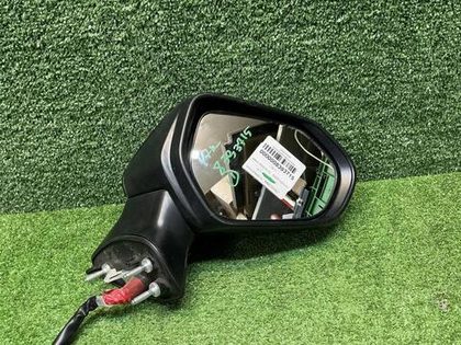 Зеркало правое Toyota Camry xv70 (17-24) 17 конт.