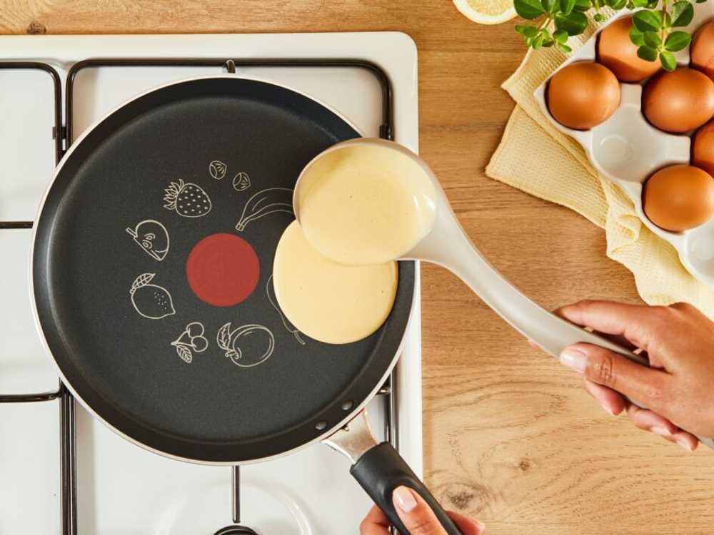 Блинная сковорода Tefal 25 см B7021002