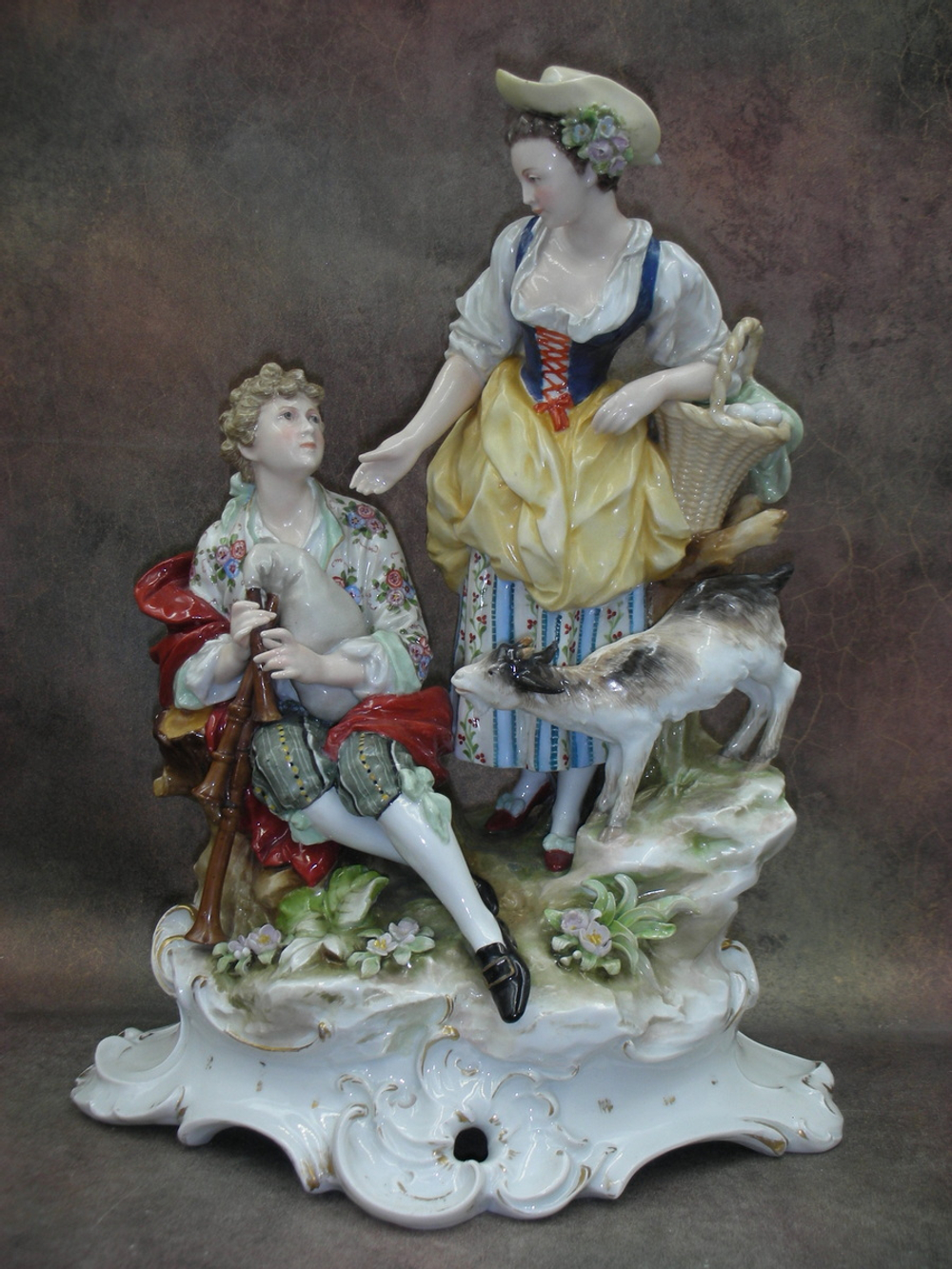 Статуэтка. Фарфор. Романтическая встреча. Karl ENS. Германия