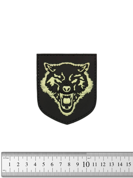 Шеврон Волк PVC. Светящийся на чёрном фоне