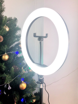 Кольцевая лампа 32 см с пультом