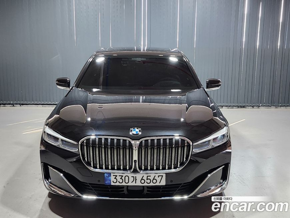 BMW 7 Series (G11) 730d xDrive Design Pure Excellence (06.2022)