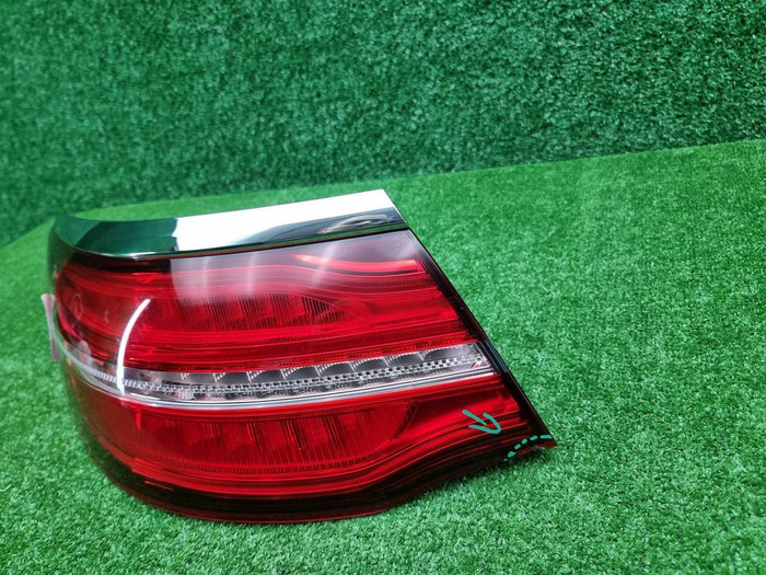 Фонарь левый внешний Mercedes GLE C292 (2015-2019)