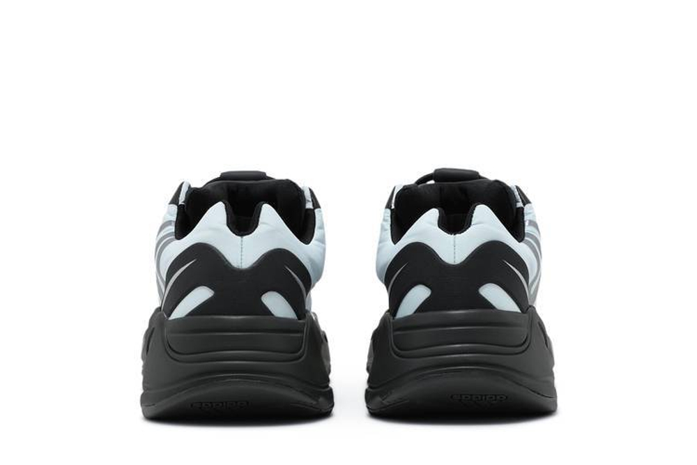 Кроссовки Adidas Originals Yeezy Boost 700 Mnvn "Blue Tint"