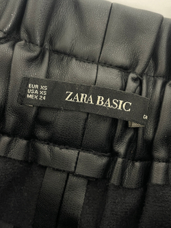 Шорты Zara