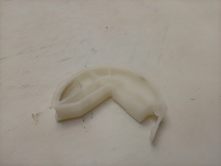 WP79/2 ктп6 Направляющий тросика (поводка) для посудомоечной машины Whirlpool Indesit 481240448746 б/у