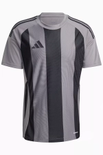 Футболка adidas Striped 24