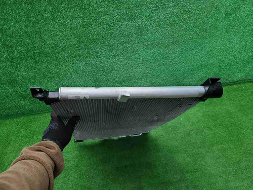 Радиатор кондиционера Voyah Dream (2021-н.в.)