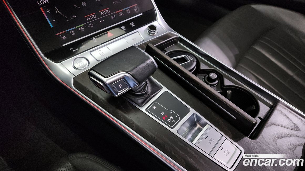 Audi A6 (C8) 40 TDI Premium (06.2020)