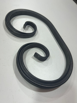 Кованый элемент Вензель 270x150 мм профильная труба 15х15мм