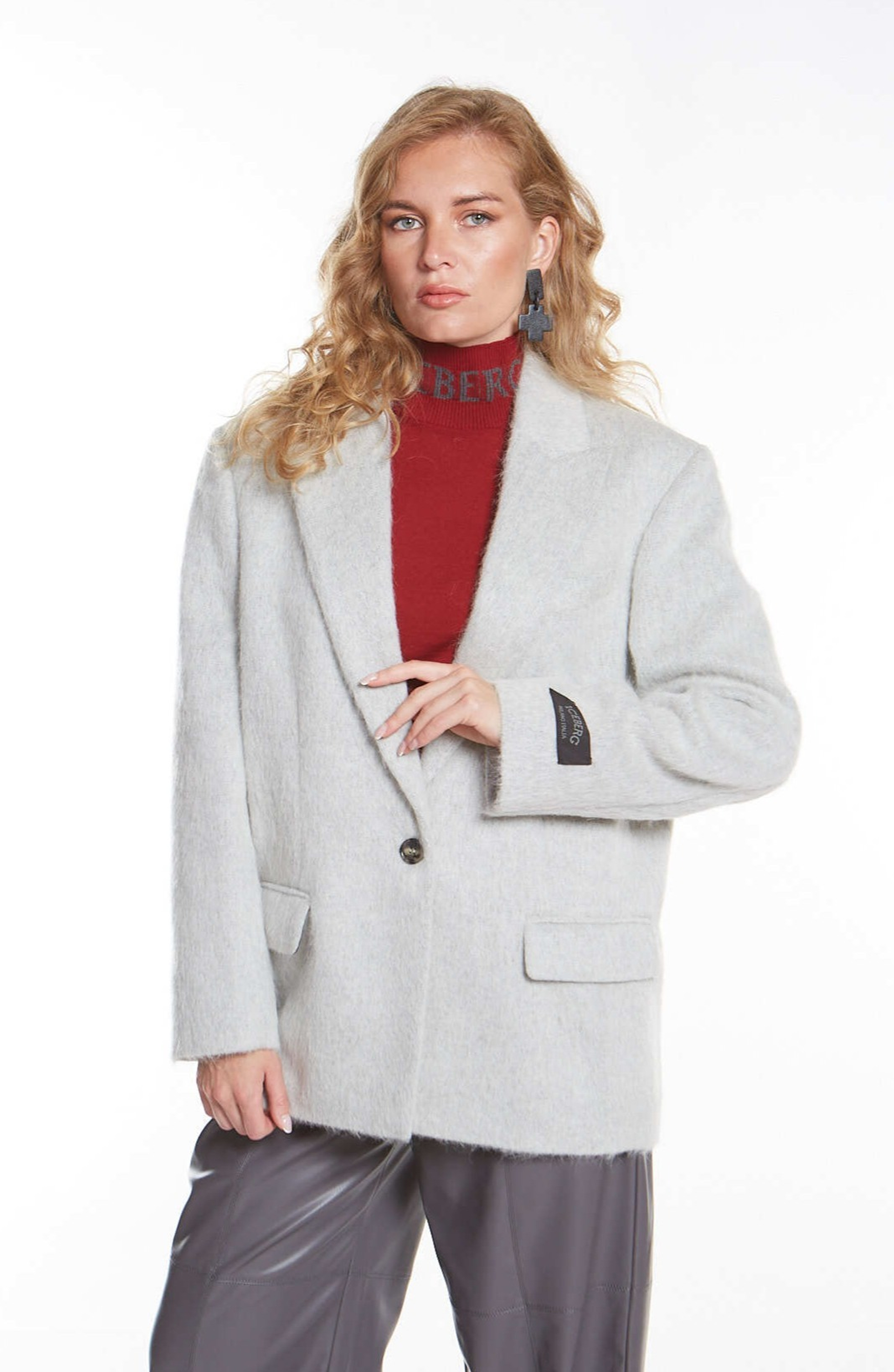 ОДНОБОРТНЫЙ ПИДЖАК СВОБОДНОГО ПОКРОЯ