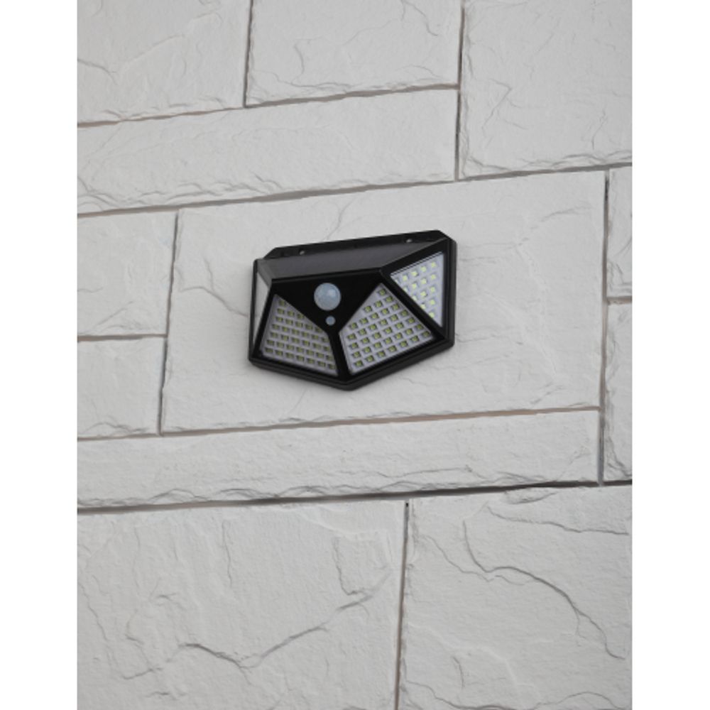 Светильник уличный ЭРА ERAFS100-04 на солнечной батарее настенный с датч. движ, 4 плоскости освещения, 500 lm