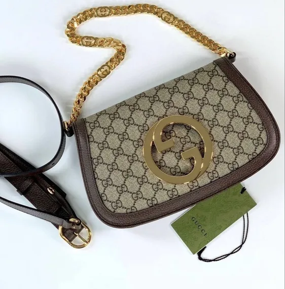 Сумка на плечо Gucci Blondie бежевый