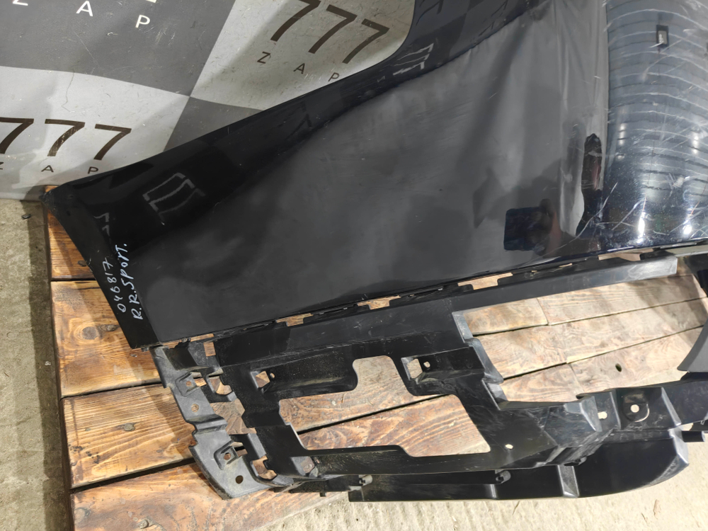 Бампер задний Land Rover Range Rover Sport 2 (L494) 17-22 Б/У Оригинал LR098889
