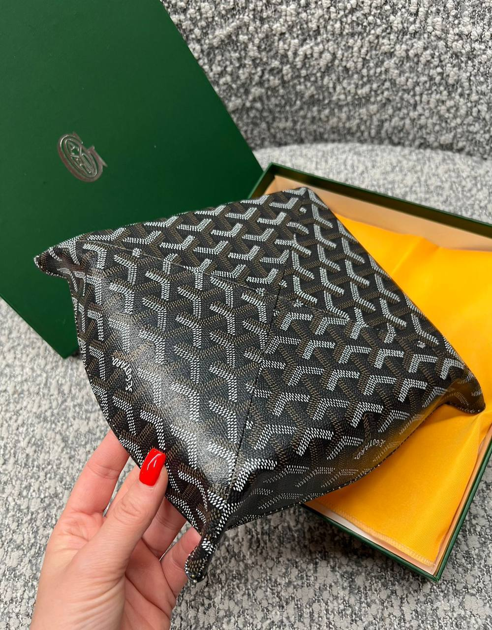 Монетница Goyard
