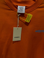 Футболка Vetements